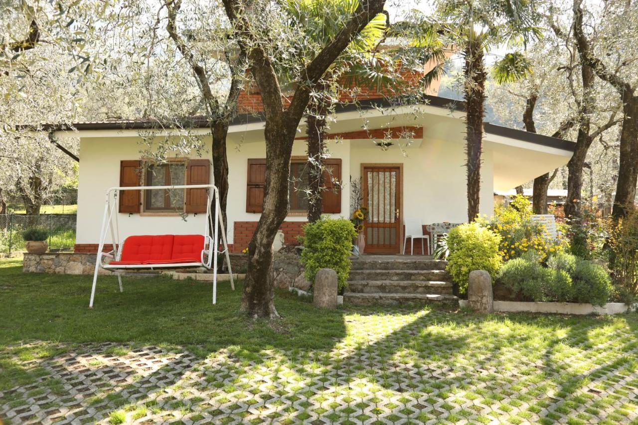Villa Casa Saglia Мальчезіне Екстер'єр фото